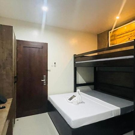 A&E Apartelle Bacolod Luaran gambar