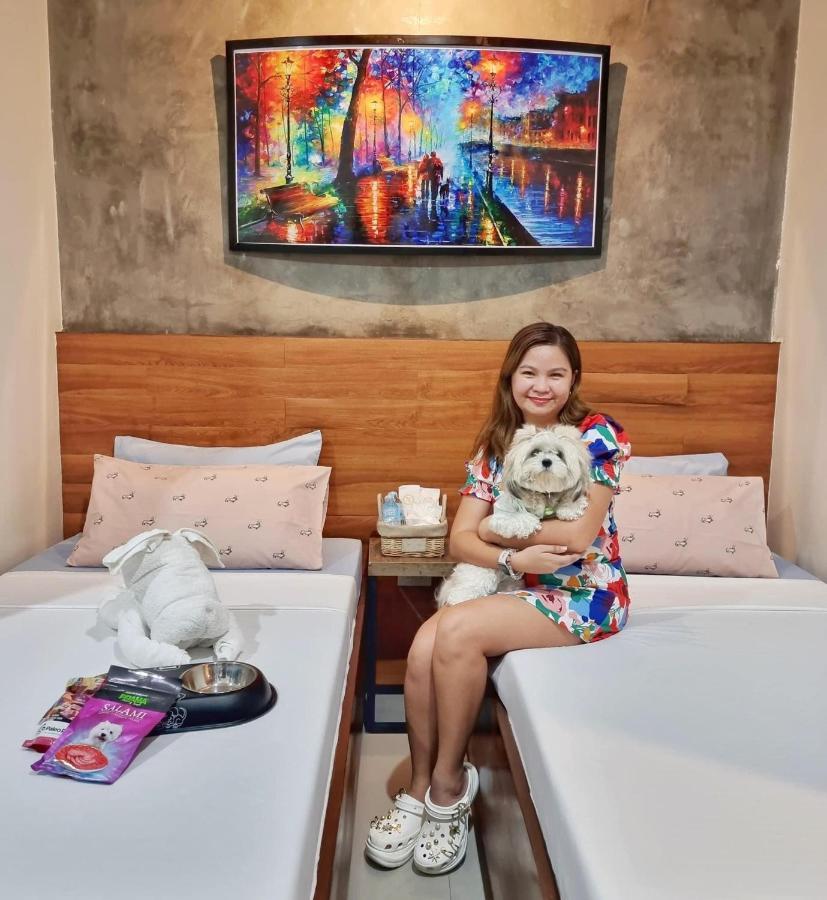 A&E Apartelle Bacolod Luaran gambar