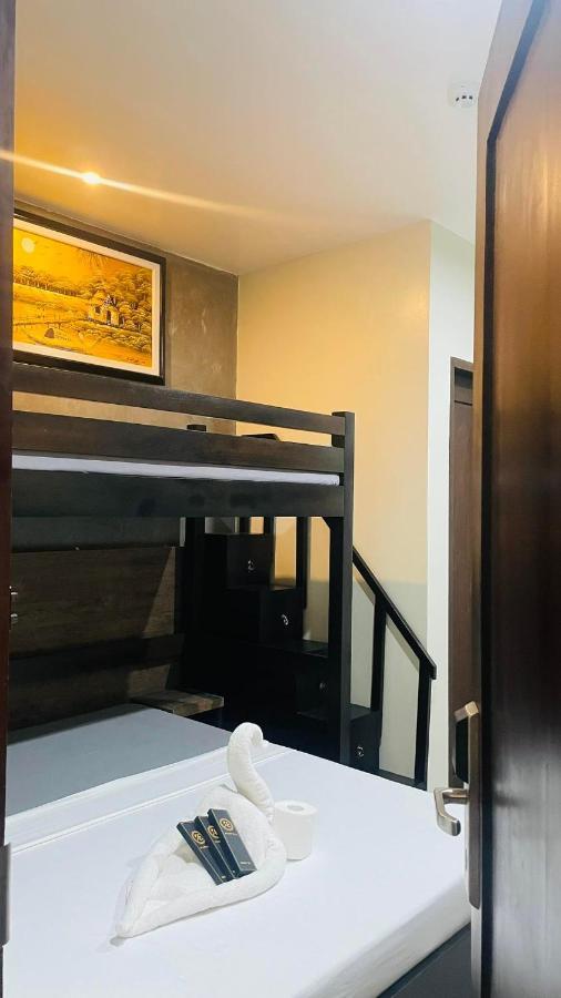 A&E Apartelle Bacolod Luaran gambar